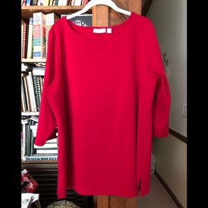 LOVELY NWOT PONTE KNIT TOP